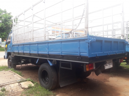 ISUZU NPR 110แรง พวงมาลัยพาวเวอร์ ยกหัวได้ ดาวน์98,000บาท ออกรถได้เลย ไม่เช็คเครดิตบูโร พร้อมลุยงานไ