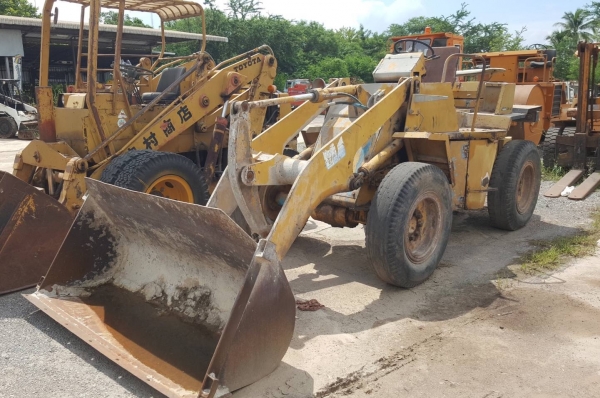 ขาย รถตัก KOMATSU WA70-1 รถพร้อมใช้งาน เครื่องดี ปั้มดี ราคาต่อรองได้
