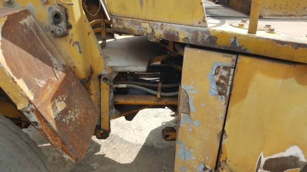 ขาย รถตัก KOMATSU WA70-1 รถพร้อมใช้งาน เครื่องดี ปั้มดี ราคาต่อรองได้ ขาย รถตัก KOMATSU WA70-1 รถพร้อมใช้งาน เครื่องดี ปั้มดี ราคาต่อรองได้