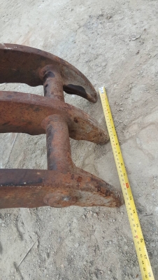 ขายตัวคีบปากหนีบไม้ อุปกรฌ์สำหรับรถขุดเล็กไซค์ 40/50/60 สินค้าเก่านอก ขายตามสภาพ ขายตัวคีบปากหนีบไม้ อุปกรฌ์สำหรับรถขุดเล็กไซค์ 40/50/60 สินค้าเก่านอก ขายตามสภาพ