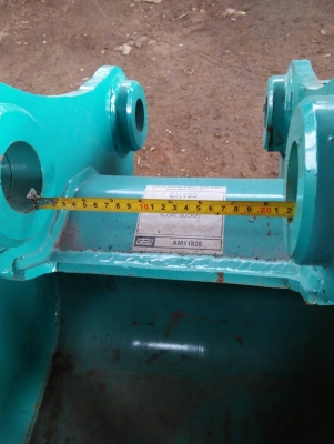 ขายบุ้งกี๋รถขุด สำหรับรถขุดขนาด100/120 ปากกว้าง 100cm /สลัก60 mm/ ซอกแขน ห่างกัน 21.5 cm /5ฟัน **ของ ขายบุ้งกี๋รถขุด สำหรับรถขุดขนาด100/120 ปากกว้าง 100cm /สลัก60 mm/ ซอกแขน ห่างกัน 21.5 cm /5ฟัน **ของ