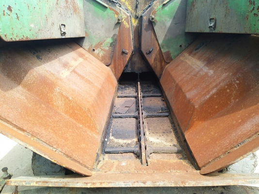 ขายรถปูยางเล็ก HB25W-2 061-4194021 ภู