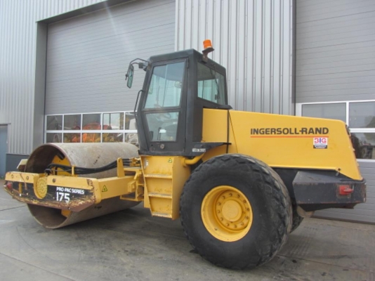 รถบด17ตัน รถบด17ตัน