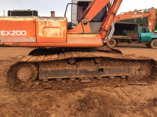 EX200รุ่น1 ปั้มเดิม. เครื่องดี ปั้มแรง เอวแน่น โช่หนา พร้อมใช้งาน