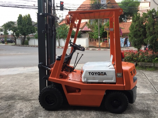 รถฟอร์คลิฟต์ TOYOTA 4FG15
