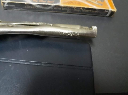 ขายคีมล็อกVISE GIRP MADE IN USA. ด้ามตีVISE GRIP ใหม่เก่าเก็บ ขายคีมล็อกVISE GIRP MADE IN USA. ด้ามตีVISE GRIP ใหม่เก่าเก็บ