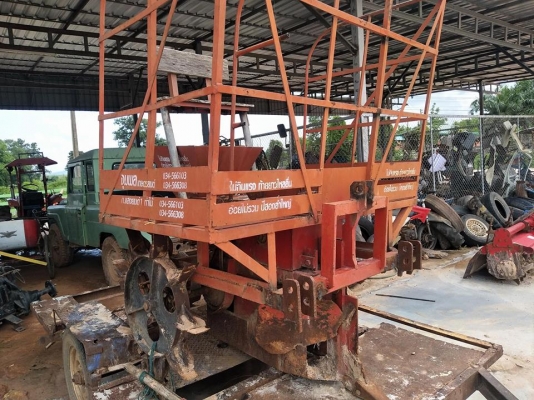 ขายเครื่องปลูกใส่รถรุ่น40-60แรง