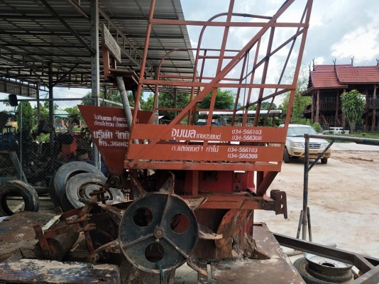 ขายเครื่องปลูกใส่รถรุ่น40-60แรง