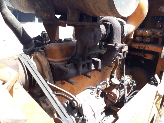 รถตักล้อยาง WA100-1ปั้มเดินแรงปั้มยกแรงดี เครื่องkomatsu  6สูบ  รหัสเครื่อง6D95L  85แรงม้า