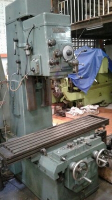 ขายเครื่องปาดมิลลิ่ง yz7