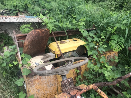 ขายเหมา ดั้มเปอร์ 2คัน มีเครือง 1 คัน อีกคันต้องเอาไปทำ ขายตามสภาพ เหมา2คัน 19000 บาท