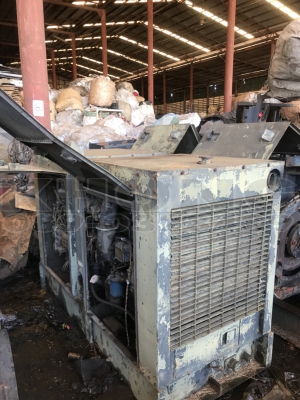 ขายด่วน เจนปั่นไฟ 30กิโล เครืองนอกของทหารปลดประจำการ เครืองยนต์ Deetoy 3สูบ อเมริกันแท้ ใช้งานได้ สะสมได้ ขายตามสภาพ 85000 บาท