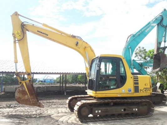 ขายจ้า...KOMATSU PC120-6  เก่านอกแท้  ปี 2007  เดิมๆๆ  เครื่องปั๊มดี  พร้อมใช้  โทร  089-3818694 จ๊อย..
