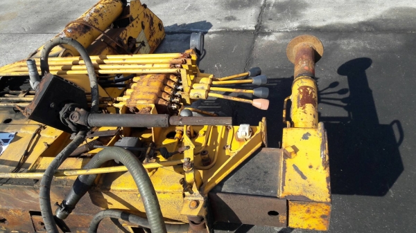 ขายTRUCK MOUNTED CRANE TADANO &ndash;TW29Z เครนติดรถบรรทุก ขนาด3ตัน/3ปลอก 2 ชัก/มีปั๊ม / มีตะขอ ท้อง