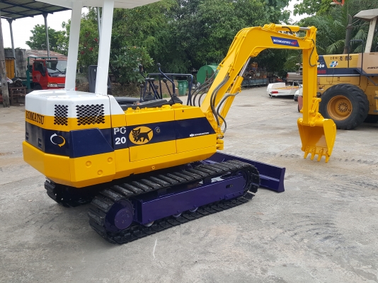ขายีถขุด KONUTSU PC20-6