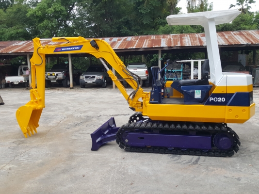 ขายีถขุด KONUTSU PC20-6