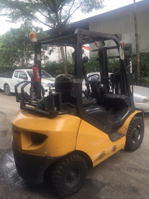 ขายรถยกโฟร์คลิฟท์ ขายรถยกโฟร์คลิฟท์