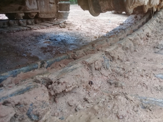 ขายรถแบคโฮ SUMITOMO SH200 สภาพพร้อมไช้