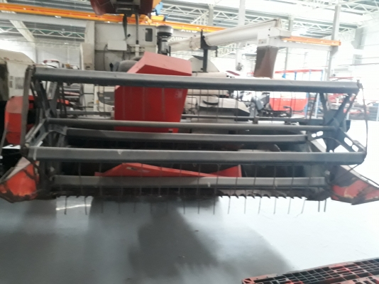 ขายตามสภาพ รถเกี่ยวข้าว DC-95GM ราคาแสนถูก สนใจโทรเลยสันต์ 092-2603737