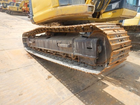 Kobelco SK135SR-1ES #YY04-07071 นำเข้าจากญี่ปุ่น โทร. 080-6565422 (หนิง)