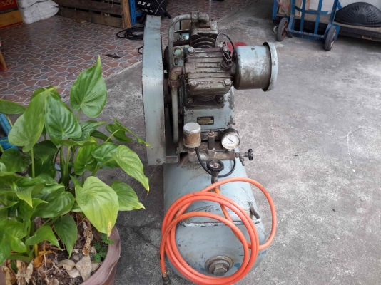 ลดราคา    ปั้มลม HITACHI 3.7kw 5แรงสภาพพร้อมใช้ไฟบ้าน 220v