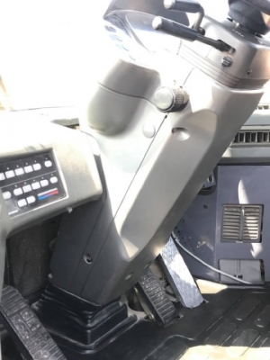 ขายรถตักล้อยาง KOMATSU WA400-3 รถนอกนำเข้าเองจากญี่ปุ่น สภาพสวยพร้อมใช้งาน มีVDOการทำงานครับ ขายรถตักล้อยาง KOMATSU WA400-3 รถนอกนำเข้าเองจากญี่ปุ่น สภาพสวยพร้อมใช้งาน มีVDOการทำงานครับ