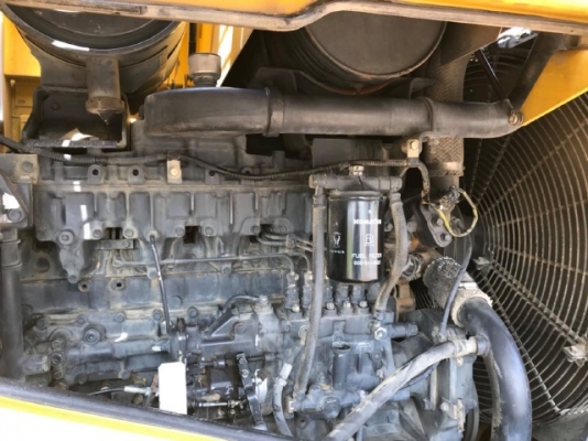 ขายรถตักล้อยาง KOMATSU WA400-3 รถนอกนำเข้าเองจากญี่ปุ่น สภาพสวยพร้อมใช้งาน มีVDOการทำงานครับ ขายรถตักล้อยาง KOMATSU WA400-3 รถนอกนำเข้าเองจากญี่ปุ่น สภาพสวยพร้อมใช้งาน มีVDOการทำงานครับ