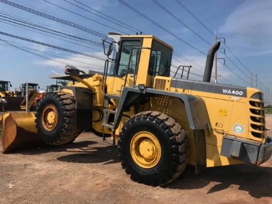 ขายรถตักล้อยาง KOMATSU WA400-3 รถนอกนำเข้าเองจากญี่ปุ่น สภาพสวยพร้อมใช้งาน มีVDOการทำงานครับ ขายรถตักล้อยาง KOMATSU WA400-3 รถนอกนำเข้าเองจากญี่ปุ่น สภาพสวยพร้อมใช้งาน มีVDOการทำงานครับ