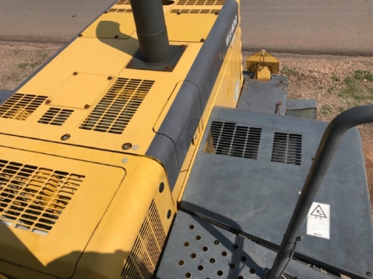 ขายรถตักล้อยาง KOMATSU WA400-3 รถนอกนำเข้าเองจากญี่ปุ่น สภาพสวยพร้อมใช้งาน มีVDOการทำงานครับ ขายรถตักล้อยาง KOMATSU WA400-3 รถนอกนำเข้าเองจากญี่ปุ่น สภาพสวยพร้อมใช้งาน มีVDOการทำงานครับ