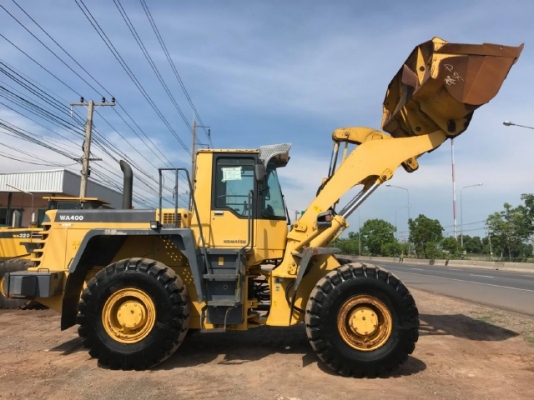 ขายรถตักล้อยาง KOMATSU WA400-3 รถนอกนำเข้าเองจากญี่ปุ่น สภาพสวยพร้อมใช้งาน มีVDOการทำงานครับ ขายรถตักล้อยาง KOMATSU WA400-3 รถนอกนำเข้าเองจากญี่ปุ่น สภาพสวยพร้อมใช้งาน มีVDOการทำงานครับ