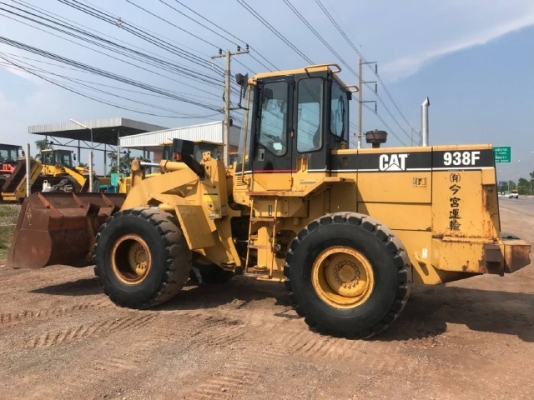 ขายรถตักล้อยาง CAT 938F รถนอกนำเข้าเองจากญี่ปุ่น สภาพสวยพร้อมใช้ มีVDOการทำงานครับ ขายรถตักล้อยาง CAT 938F รถนอกนำเข้าเองจากญี่ปุ่น สภาพสวยพร้อมใช้ มีVDOการทำงานครับ