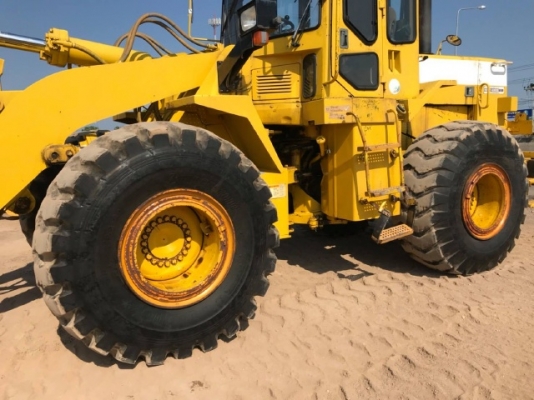 ขายรถตักล้อยาง CAT 950F มีใบมีดดัน รถนอกนำเข้าเองจากญี่ปุ่น สภาพสวยพร้อมใช้ มีVDOการทำงานครับ ขายรถตักล้อยาง CAT 950F มีใบมีดดัน รถนอกนำเข้าเองจากญี่ปุ่น สภาพสวยพร้อมใช้ มีVDOการทำงานครับ