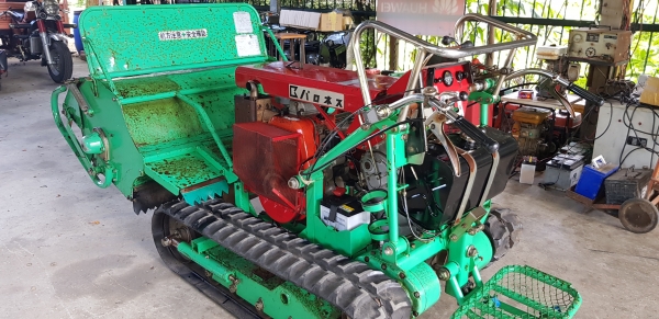 รถตัดหญ้าหนาๆๆ กว้าง 1.10 ยาว 2.50 เมตร