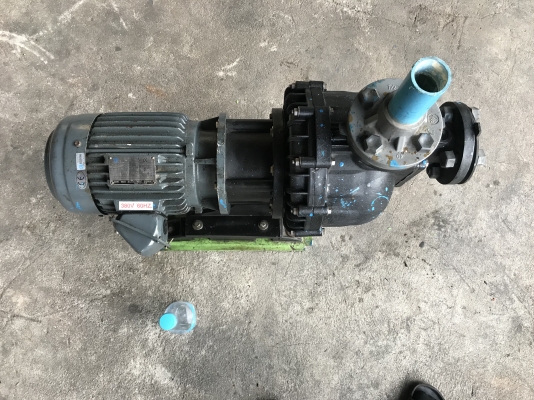 ขายปั๊มเคมี Chemical Pump made in Taiwan 2HP. 380V สภาพสวยใหม่มาก ขนาดท่อ 2นิ้ว พร้อมใช้งาน ขายปั๊มเคมี Chemical Pump made in Taiwan 2HP. 380V สภาพสวยใหม่มาก ขนาดท่อ 2นิ้ว พร้อมใช้งาน