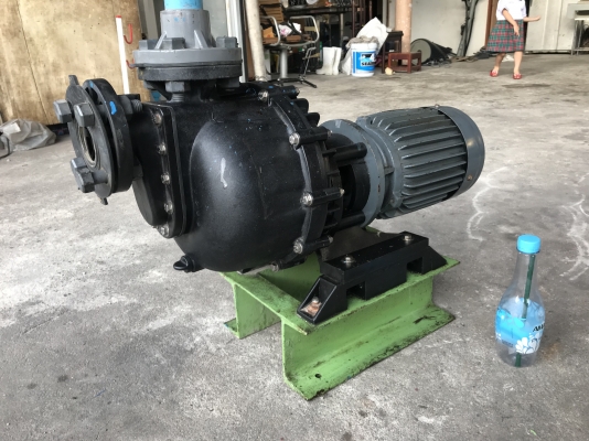 ขายปั๊มเคมี Chemical Pump made in Taiwan 2HP. 380V สภาพสวยใหม่มาก ขนาดท่อ 2นิ้ว พร้อมใช้งาน