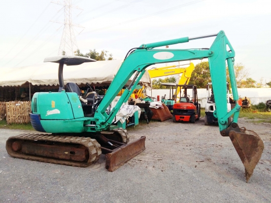 ขายรถแม็กโคร IHI 40JX เทียบเท่า PC40 รถเก่านอก ยังไม่เคยผ่านการใช้งานในเมืองไทย ทำงานไว ติดต่อ 086-324-1992