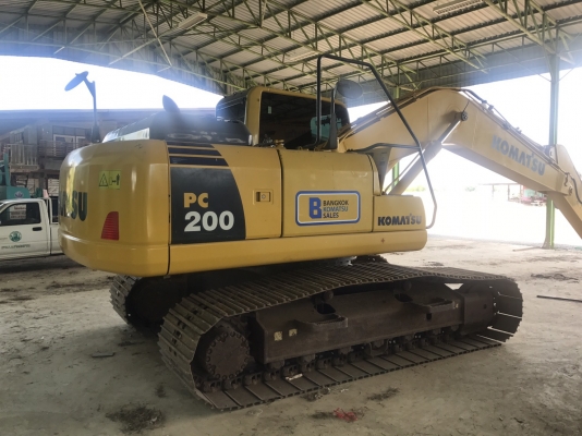 ขาย KOMATSU PC200-8MO สวยๆ พร้อมใช้งาน สีเดิมทั้งคัน 5000 ชั่วโมง(PM7000ชม) ชมรถที่หน้างานได้ทุกวัน สนใจติดต่อโดยตรง 081-4283210
