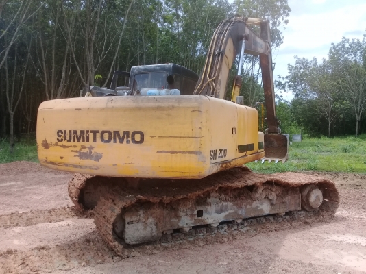 ขายรถแบคโฮ SUMITOMO SH200 สภาพพร้อมไช้ ขายรถแบคโฮ SUMITOMO SH200 สภาพพร้อมไช้