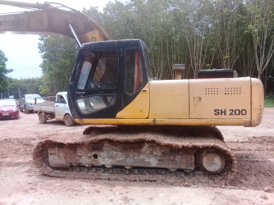 ขายรถแบคโฮ SUMITOMO SH200 สภาพพร้อมไช้ ขายรถแบคโฮ SUMITOMO SH200 สภาพพร้อมไช้