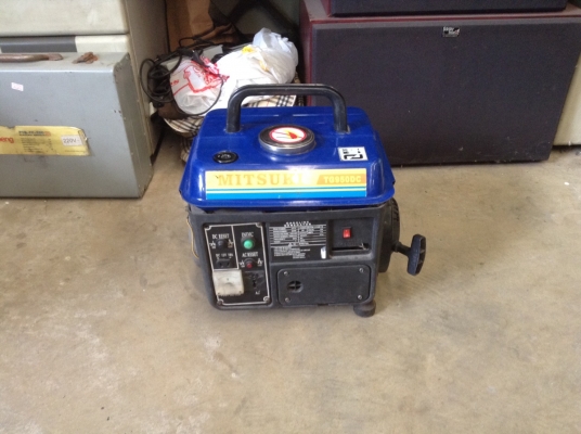 ขาย เครื่องปั่นไฟ 1kv สภาพดี 5500 062 7286152
