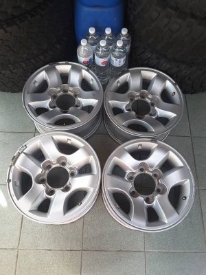 ล้อ Tiger D4D 6/139 ขอบ 15*7 สภาพสวยๆ 1ชุด