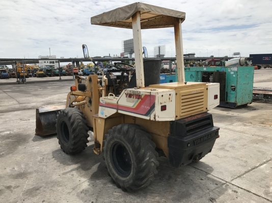 รถตัก Yanmar รุ่น Y31WA-1 บุ้งกี๋ 0.5 คิว นำเข้าจากญี่ปุ่น รถสวยถึงไทยแล้วครับ