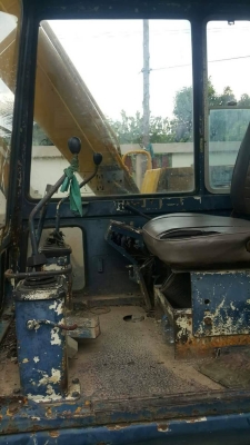 KOMATSU PC 60-5