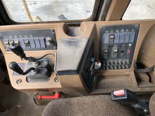 CAT 950F2-4DJ03475-YR1997 นำเข้าจากญี่ปุ่น รถมาถึงไทยแล้วครับ สภาพดีมาก