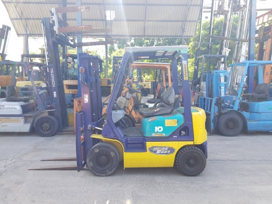 KOMATSU FD10-16 เครื่องดีเซล เกียร์ธรรมดา เสาสูง3เมตร สนใจติดต่อ 083-062-0223(ปอน)