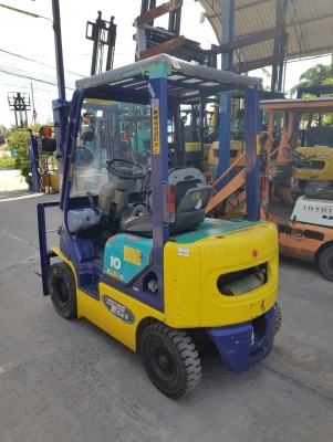 KOMATSU FD10-16 เครื่องดีเซล เกียร์ธรรมดา เสาสูง3เมตร สนใจติดต่อ 083-062-0223(ปอน) KOMATSU FD10-16 เครื่องดีเซล เกียร์ธรรมดา เสาสูง3เมตร สนใจติดต่อ 083-062-0223(ปอน)