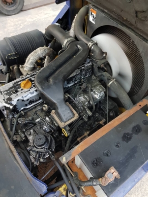 KOMATSU FD10-16 เครื่องดีเซล เกียร์ธรรมดา เสาสูง3เมตร สนใจติดต่อ 083-062-0223(ปอน) KOMATSU FD10-16 เครื่องดีเซล เกียร์ธรรมดา เสาสูง3เมตร สนใจติดต่อ 083-062-0223(ปอน)