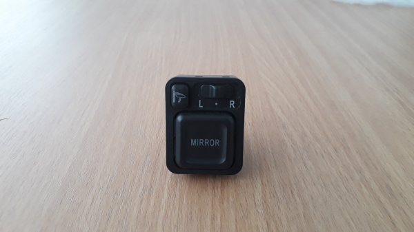 สวิทช์ปรับกระจกมองข้าง HONDA Fit 2002