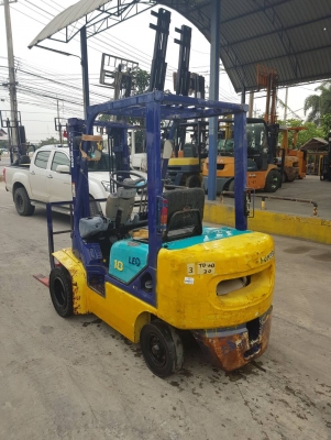 KOMATSU FG18-16 เครื่องเบนซิล เกียร์ธรรมดา เสาสูง3เมตร ฮิ้งค์(งาเทได้) สนใจติดต่อ 083-062-0223(ปอน)