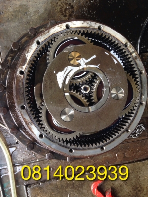 รับซ่อม ตัวเดิน รถแบคโฮ ทุกรุ่น